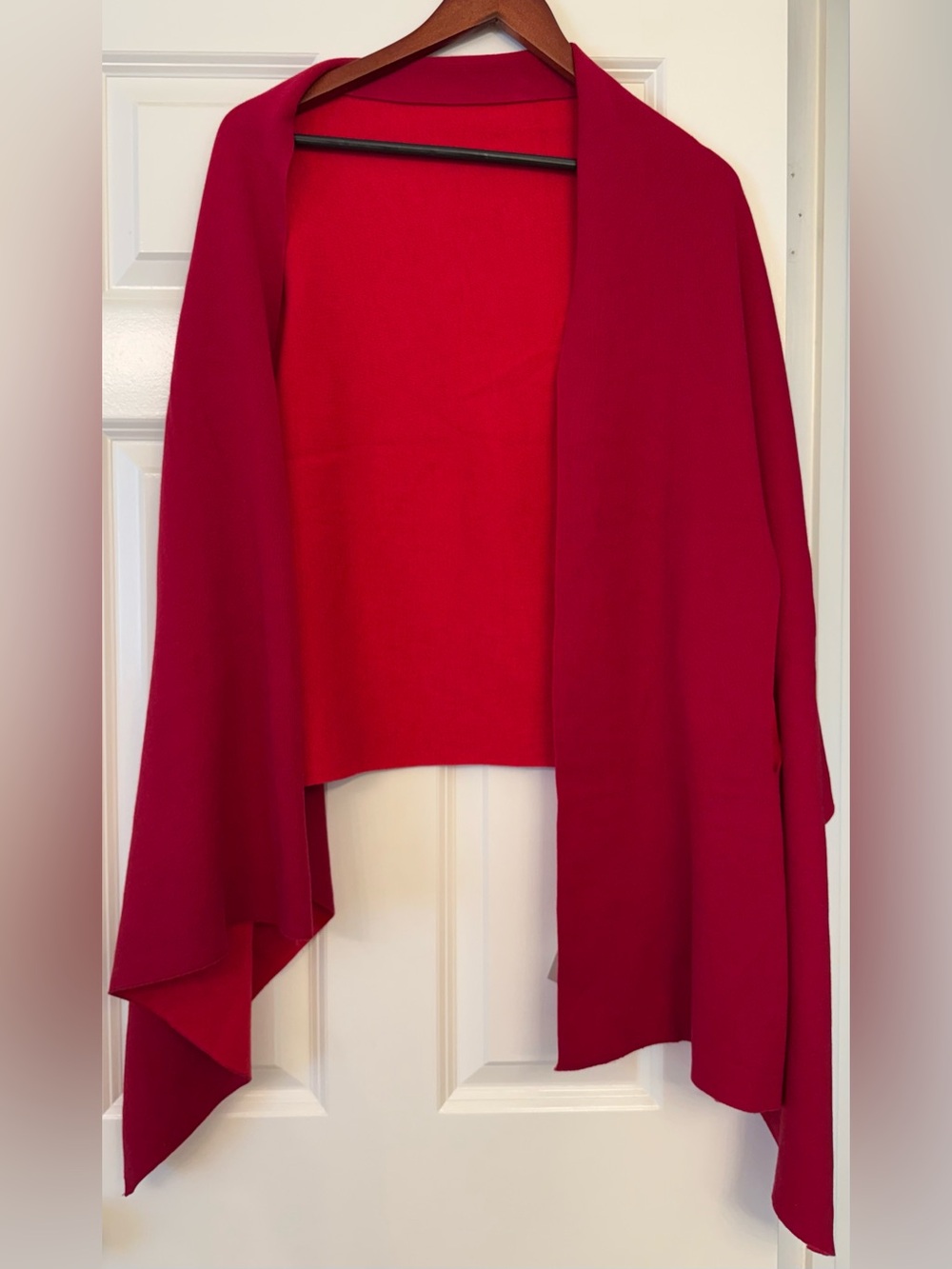 NWT Chico’s Reversible Red Travel Shawl Wrap Scarf